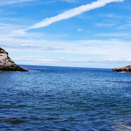 Blue Bay Paradise - Front With Sea View Apartment